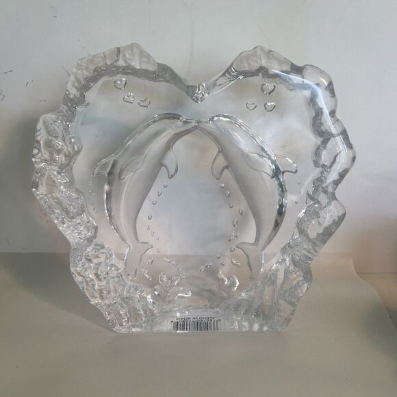 Two Dolphins Kissing Heart Laser Etched Crystal Clear See Through Ocean Sea - Picture 5 of 16